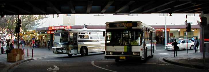 Hopkinsons Mercedes O405 PMCSA